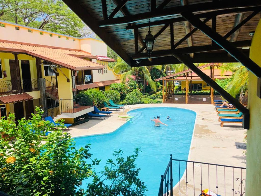 Hotel Isolina Beach Potrero  Exterior foto